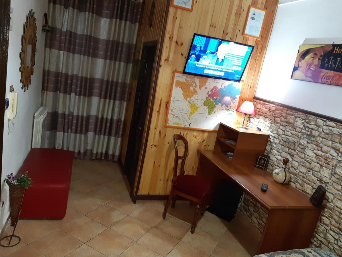 Hotel Casa Rosy Caltanissetta Zewnętrze zdjęcie